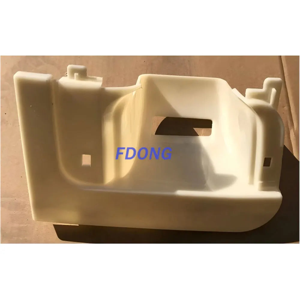 Painted Bumper Garnish RH (Black) for Nissan QUON for UD QUON Truck Spare Body Parts