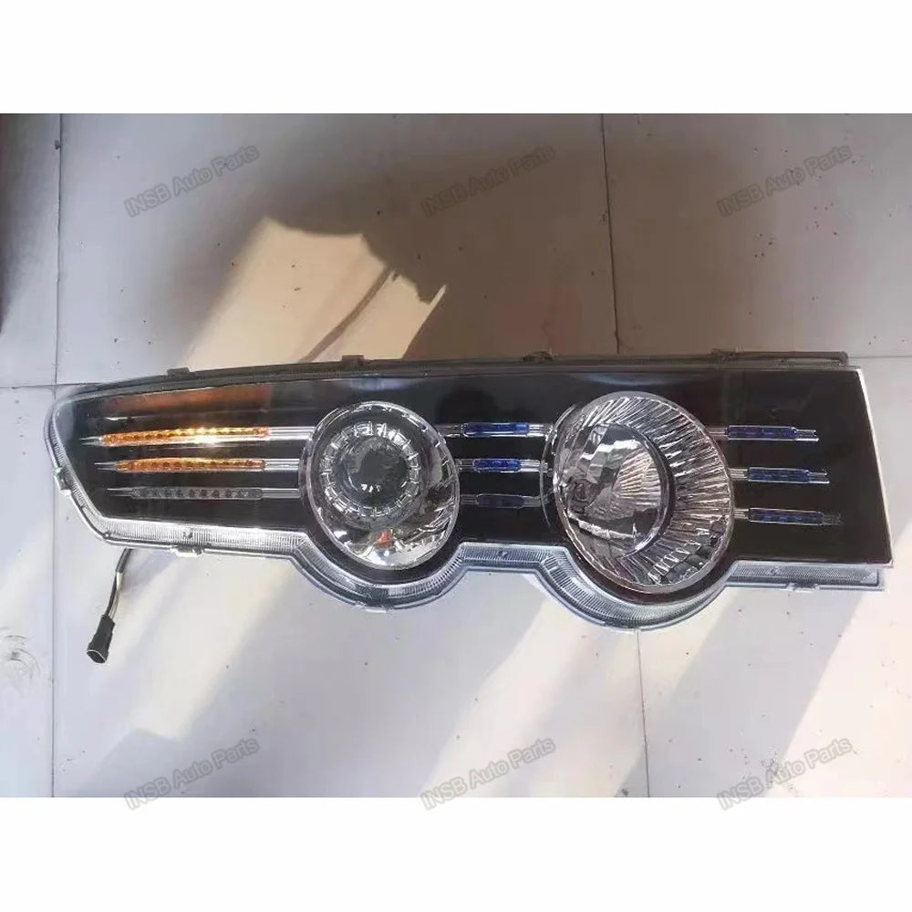 Factory Price ZK Bus Head Lamp Front Head Light Yvtong Bus Parts INSB01-002