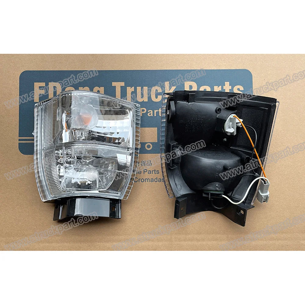 Front Small Lamp(white) Right for NISSAN UD 40 CABSTAR Truck Spare Body Parts