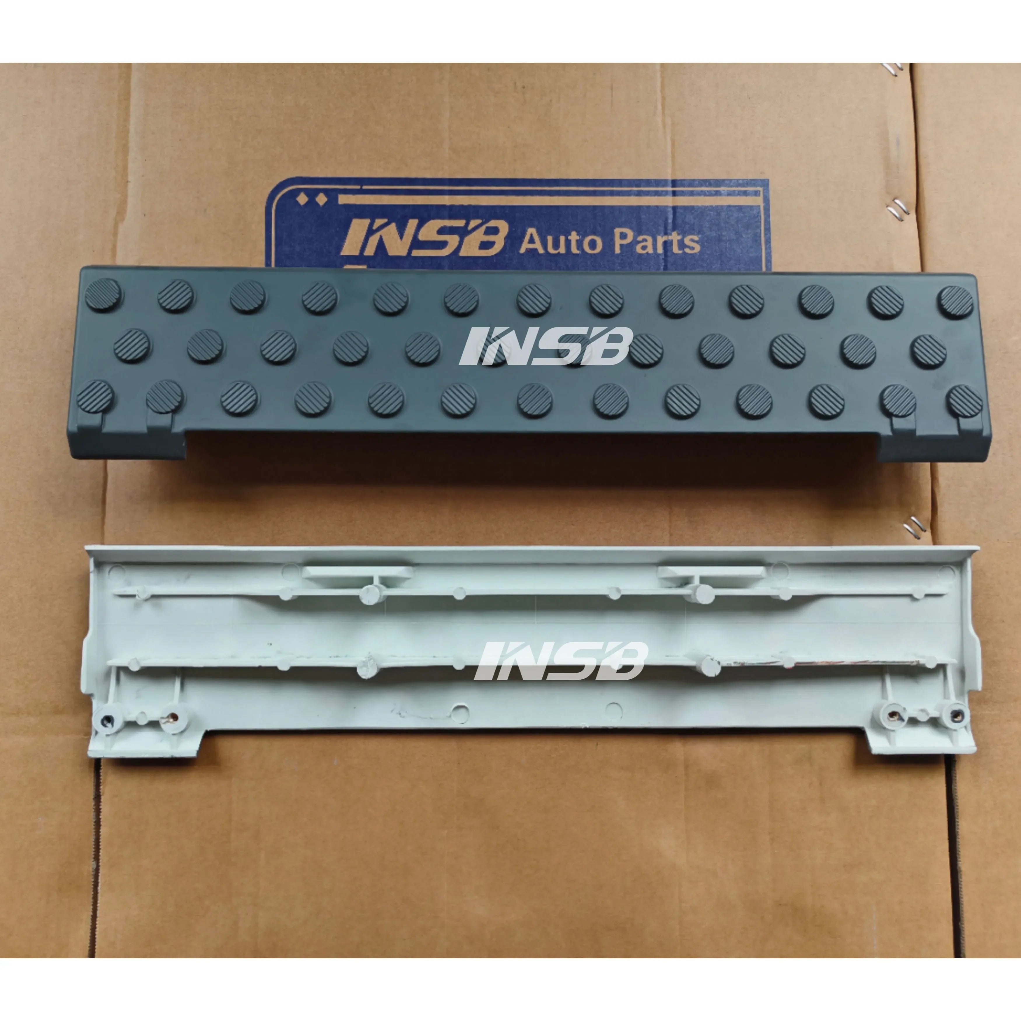 9408800025 BUMPER UPPER COVER for Mercedes Benz AXOR 1Truck Parts