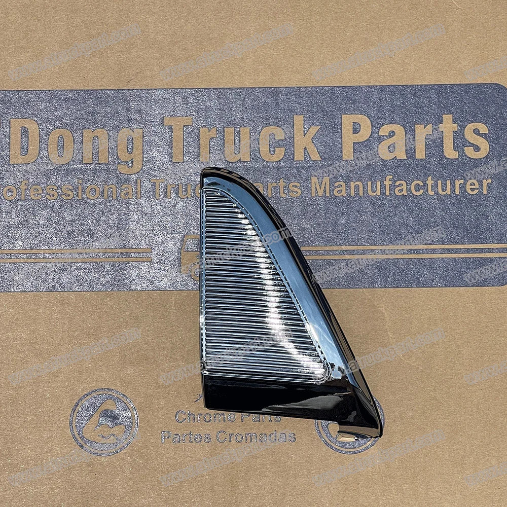 Chrome Grlle Reflector RH for NISSAN UD PKB CWM 454 Truck Spare Body Parts