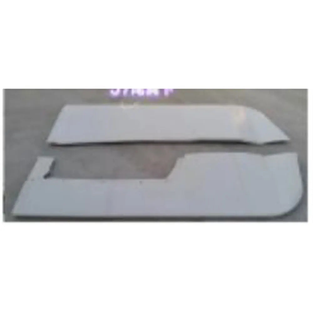 5704222 Under the Tail RH for FAW J7 TRUCK Spare Parts