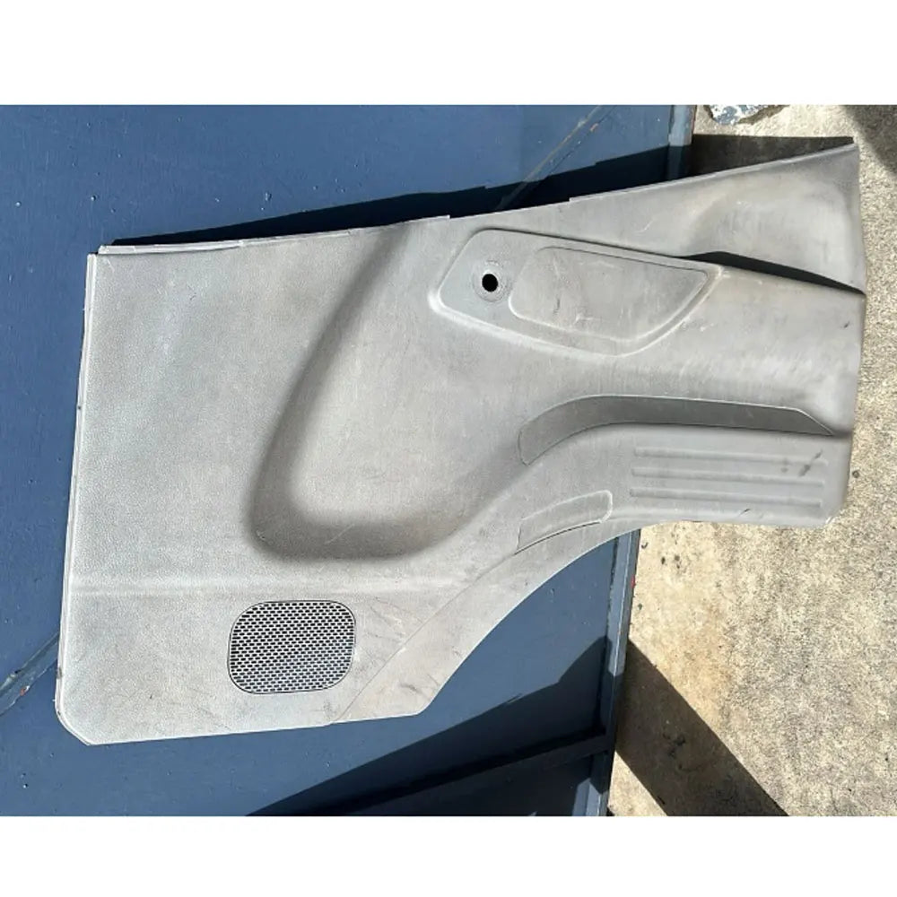 2006 FUSO CANTER FE84D FE85D Truck New Right Hand Door Trim in Plastic Manual Spare Parts