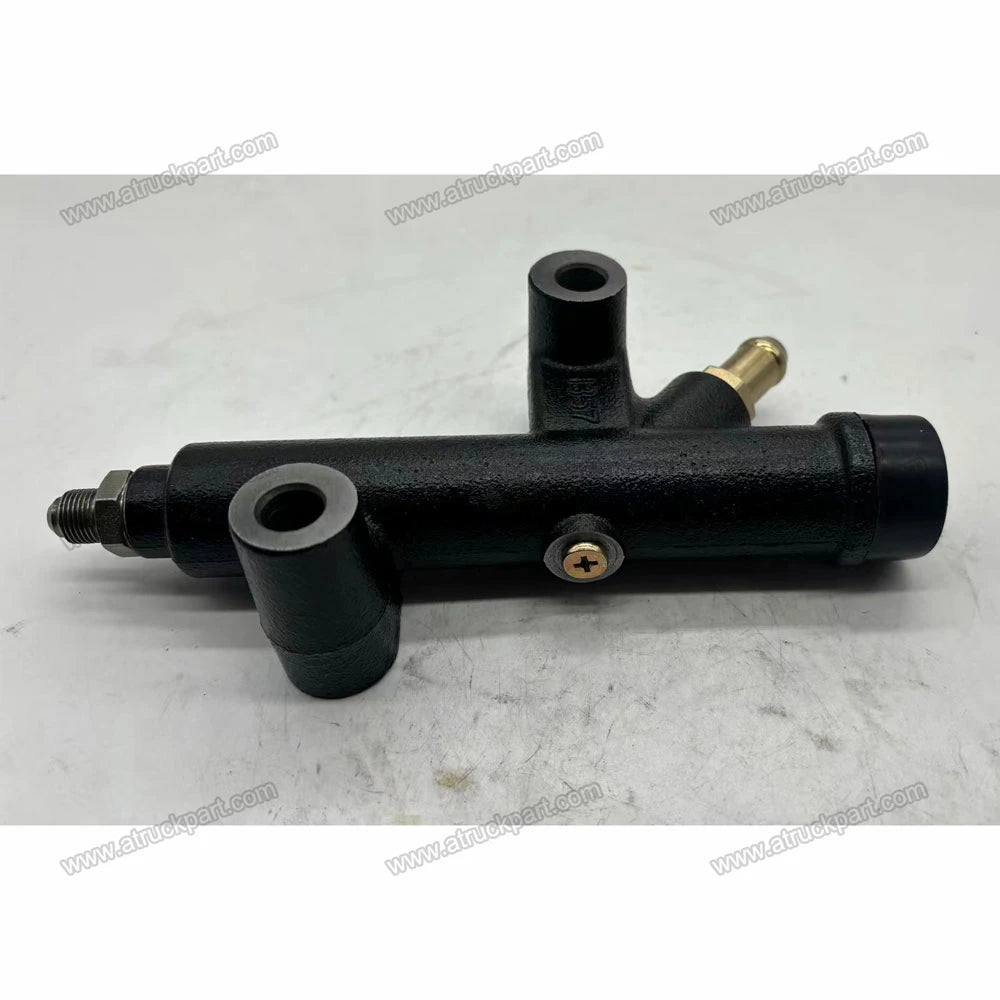 46801-Z0001 46801Z0001 Master Clutch Cylinder for Nissan UD CK11 CW50 Truck Spare Parts