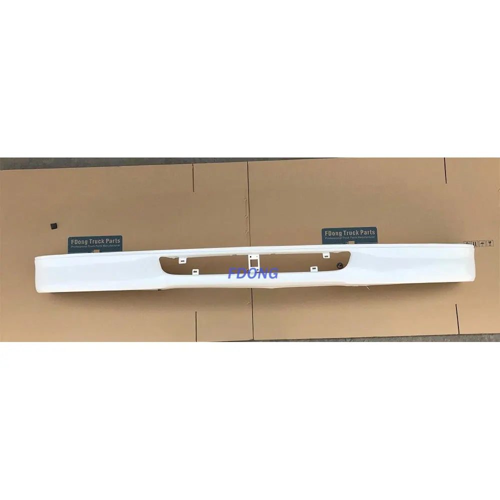 Under the Paint Bumper 2003 for NISSAN CWA451 for UD CDA451 CMA451Truck Spare Body Parts