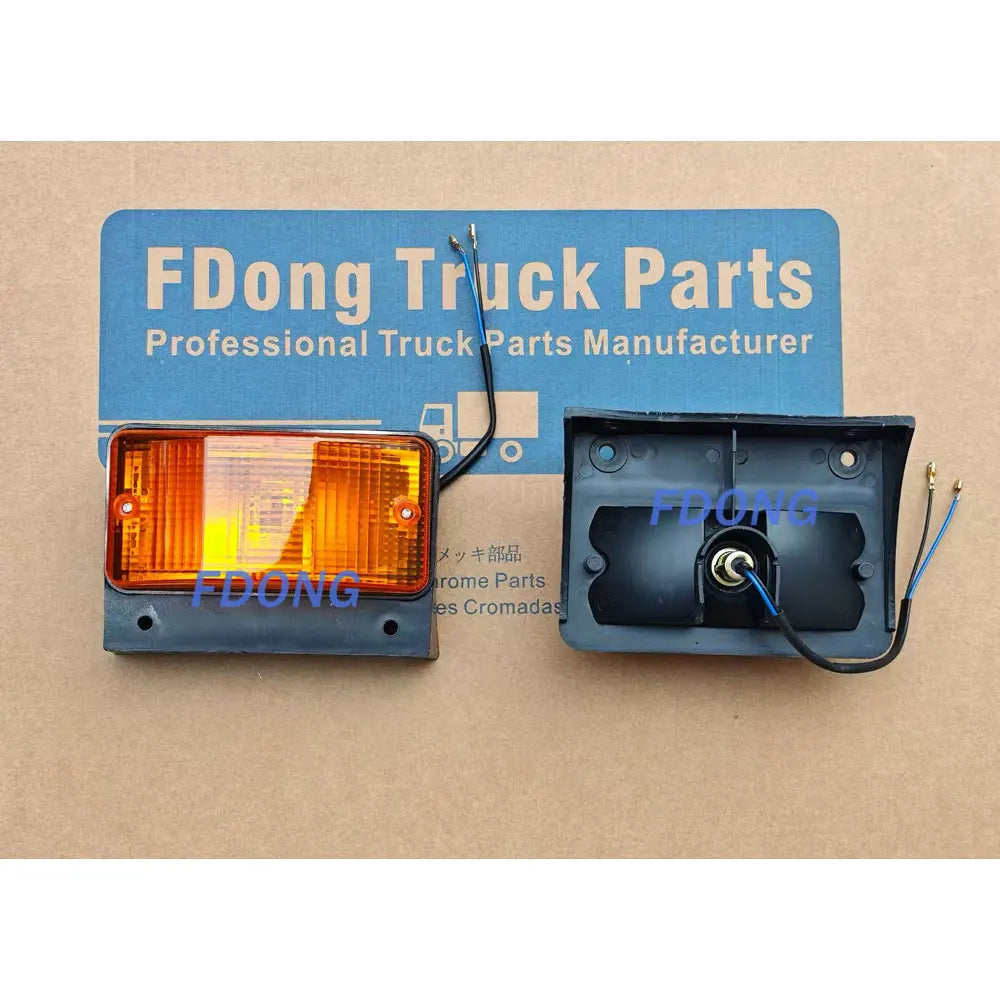 Cabin Side Lamp for NISSAN for UD CW520 CK520 CK450 CD450 CW530 Truck Spare Body Parts