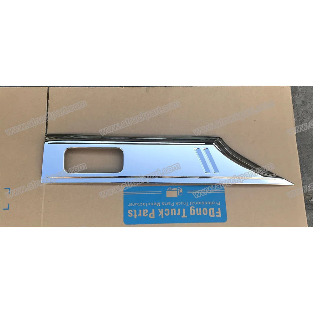 Chrome Door Garnish for NISSAN CWA451 for UD CDA451 CMA451