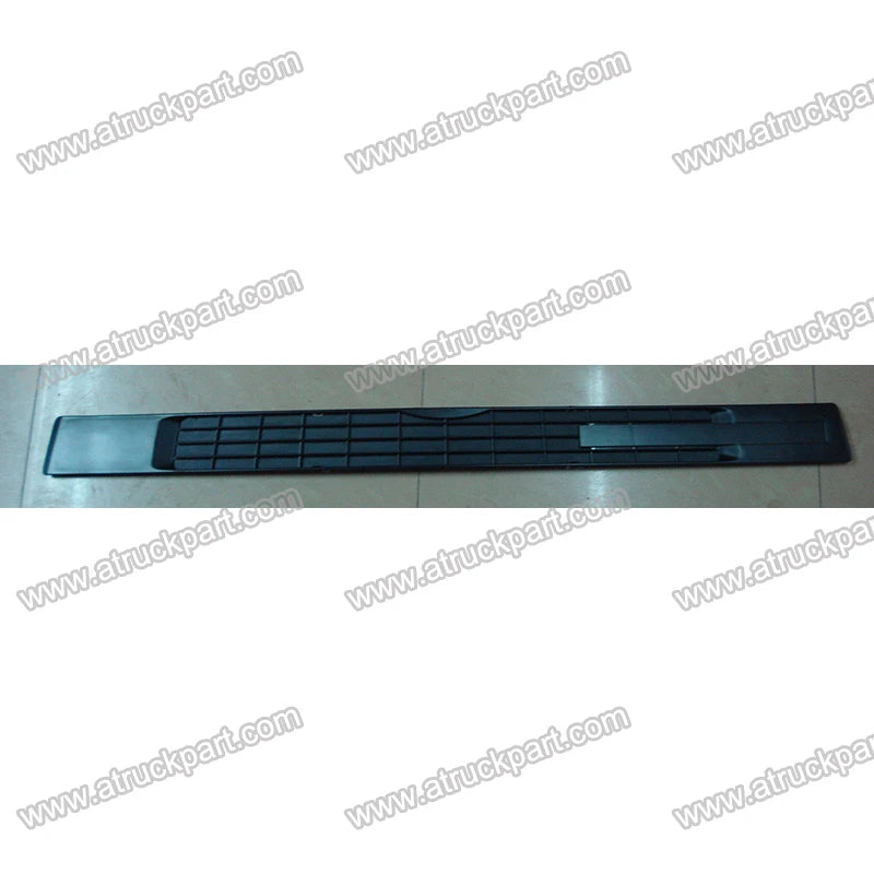 Chrome Grille  for NISSAN CWA451 for UD CDA451 CMA451Truck Spare Body Parts