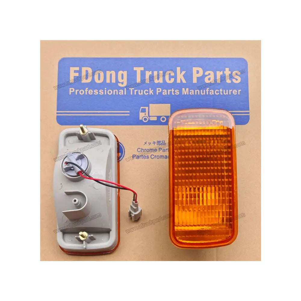 26185-30Z04 2618530Z04 Fog Lamp Yellow LH for NISSAN UD PKB CWM 454 Truck Spare Body Parts