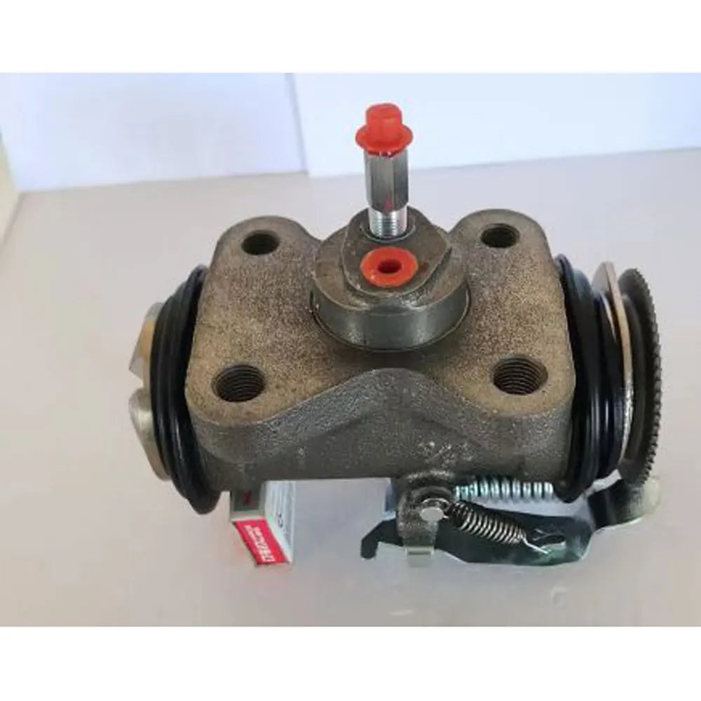 1-47601011-1 Brake Wheel Cylinder for Japanese Truck Spare Parts