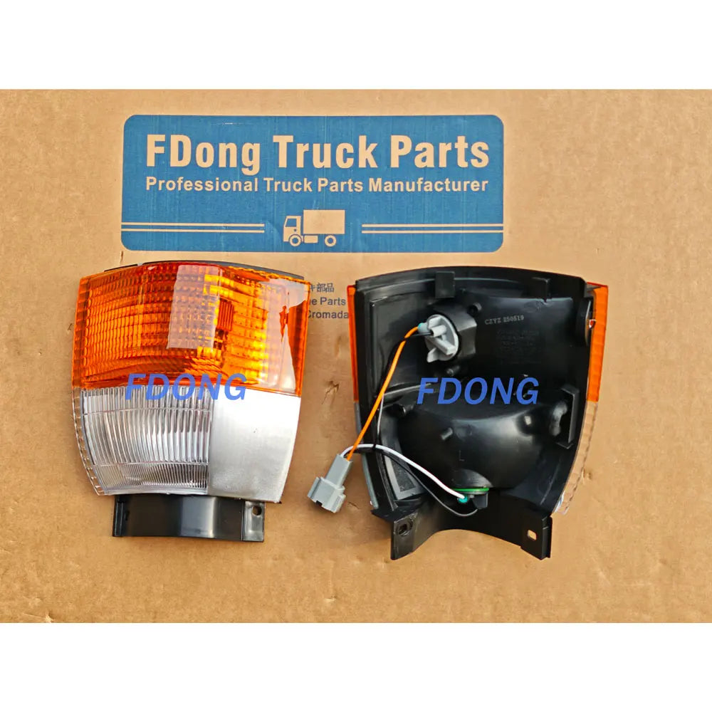 Corner Lamp (PKB) LH for NISSAN for UD PKB CWM 454 Truck Spare Body Parts