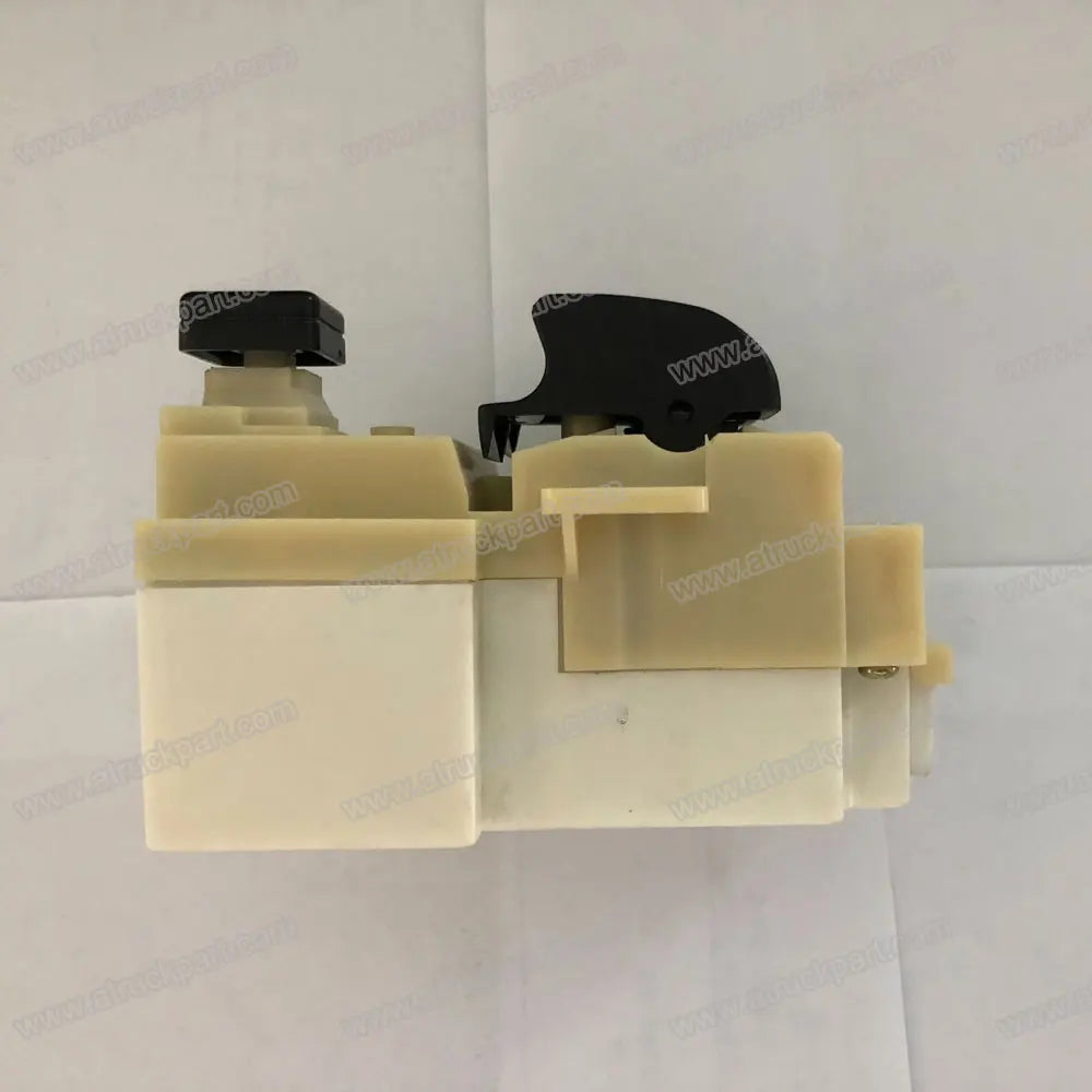 84810-1260 S8481-01260 S8481-01221 84810-1221 848101260 S848101260 S848101221 84810-1221 Window Switch for Hino Truck Spare Part