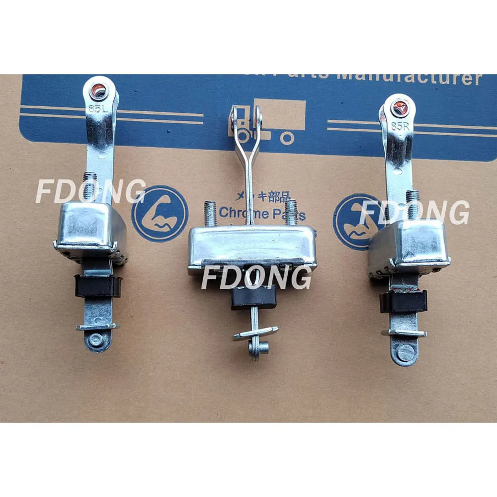 Door Blocking RH for Japanese Truck Spare Parts