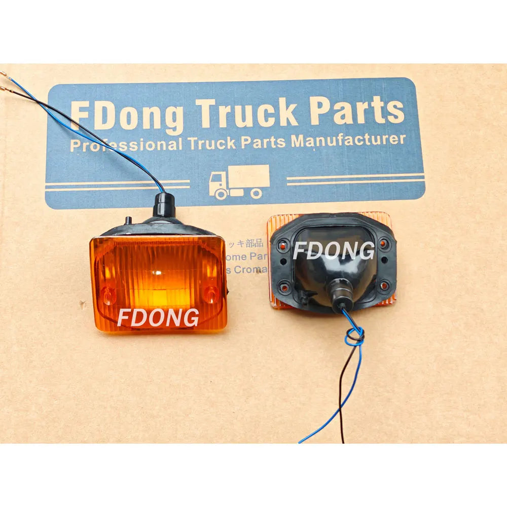 Celling Lamp Yellow for NISSAN for UD CW430 CP87 CP80 Truck Spare Body Parts