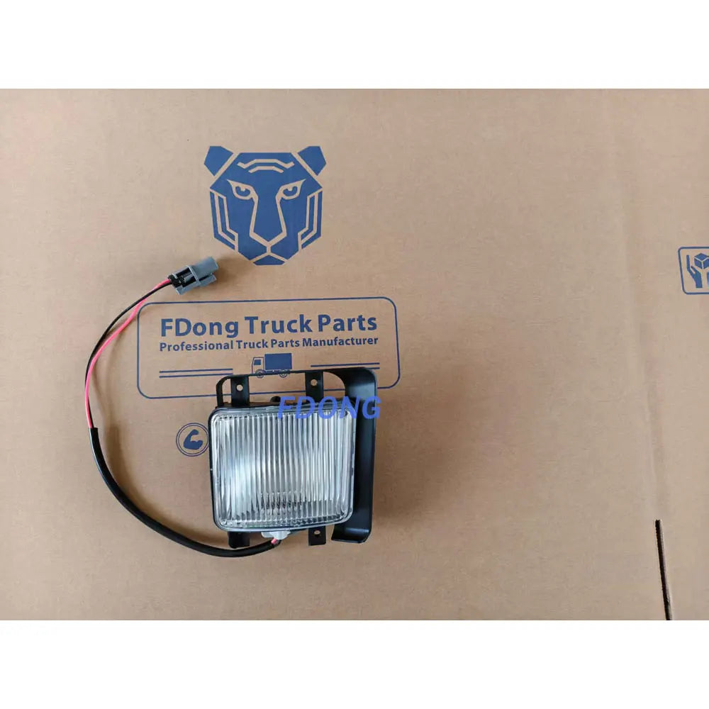 Front Small Light Right for NISSAN for UD CW430 CP87 CP80 Truck Spare Body Parts