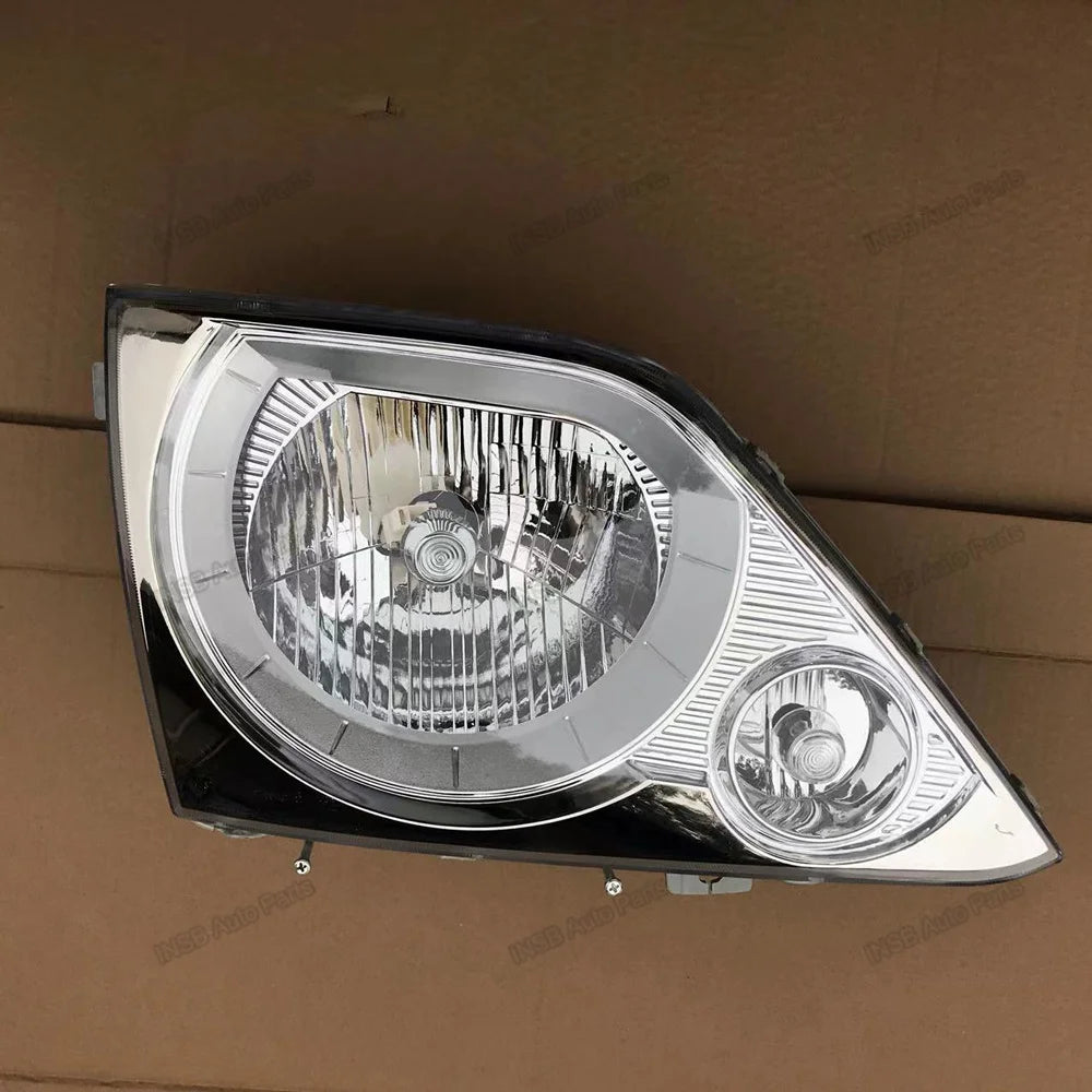 Korean Bus Head Lamp for Hyun Dai County Bus Wholesale Bus Parts INSB13-008