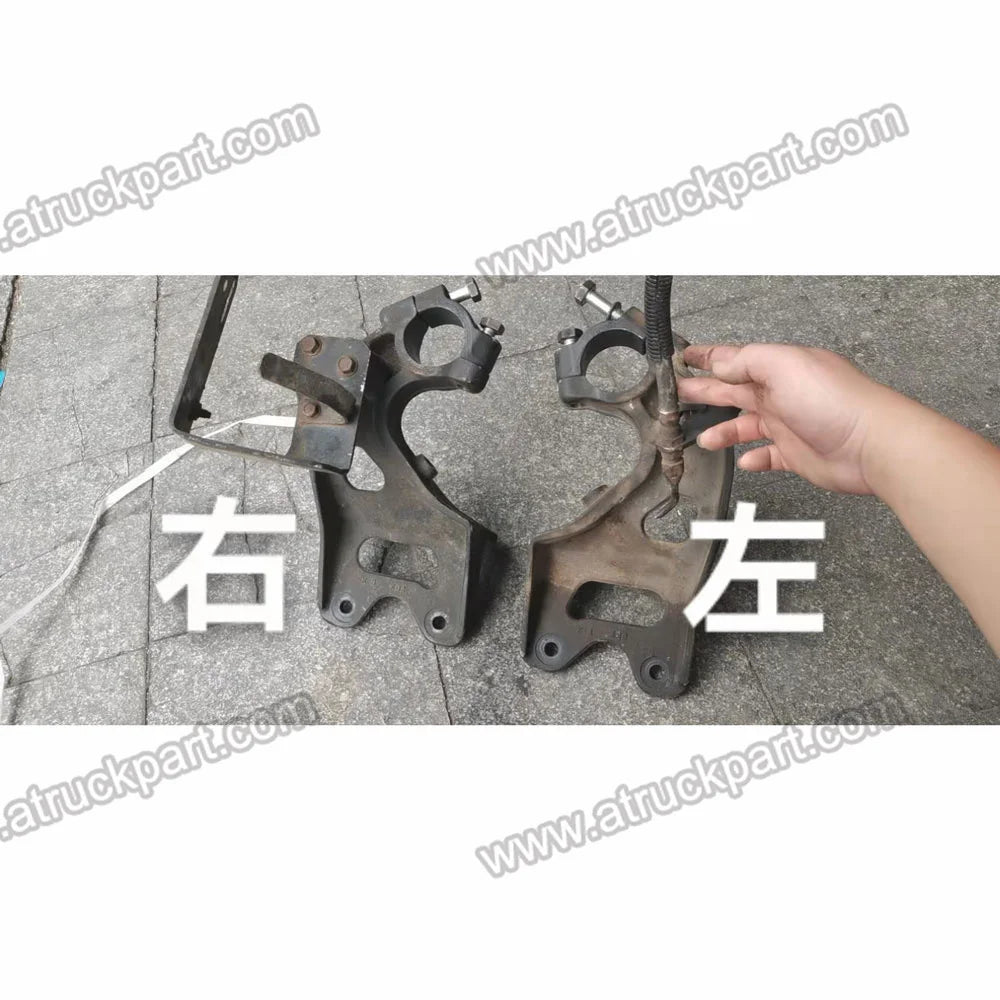 Cab Reverse Support RH for Nissan QUON for UD QUON Truck Spare Body Parts