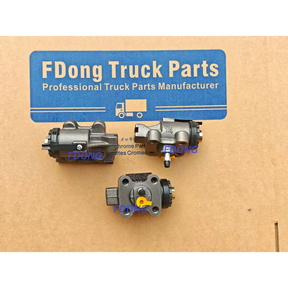 MC869358 Front Brake Cylinder Square Head for Nissan UD PD6 PE6 Truck Spare Parts