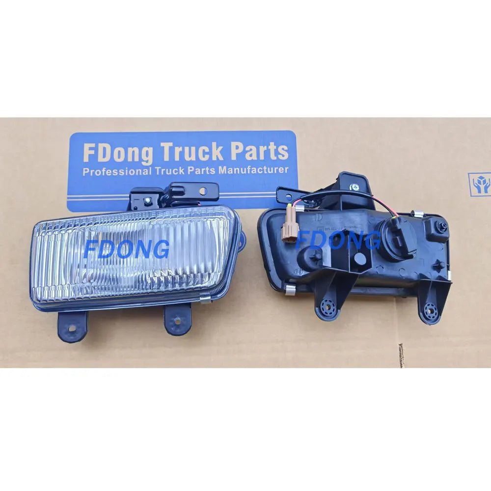 Fog Lamp LH RH for NISSAN CWA451 for UD CDA451 CMA451 Truck Spare Body Parts