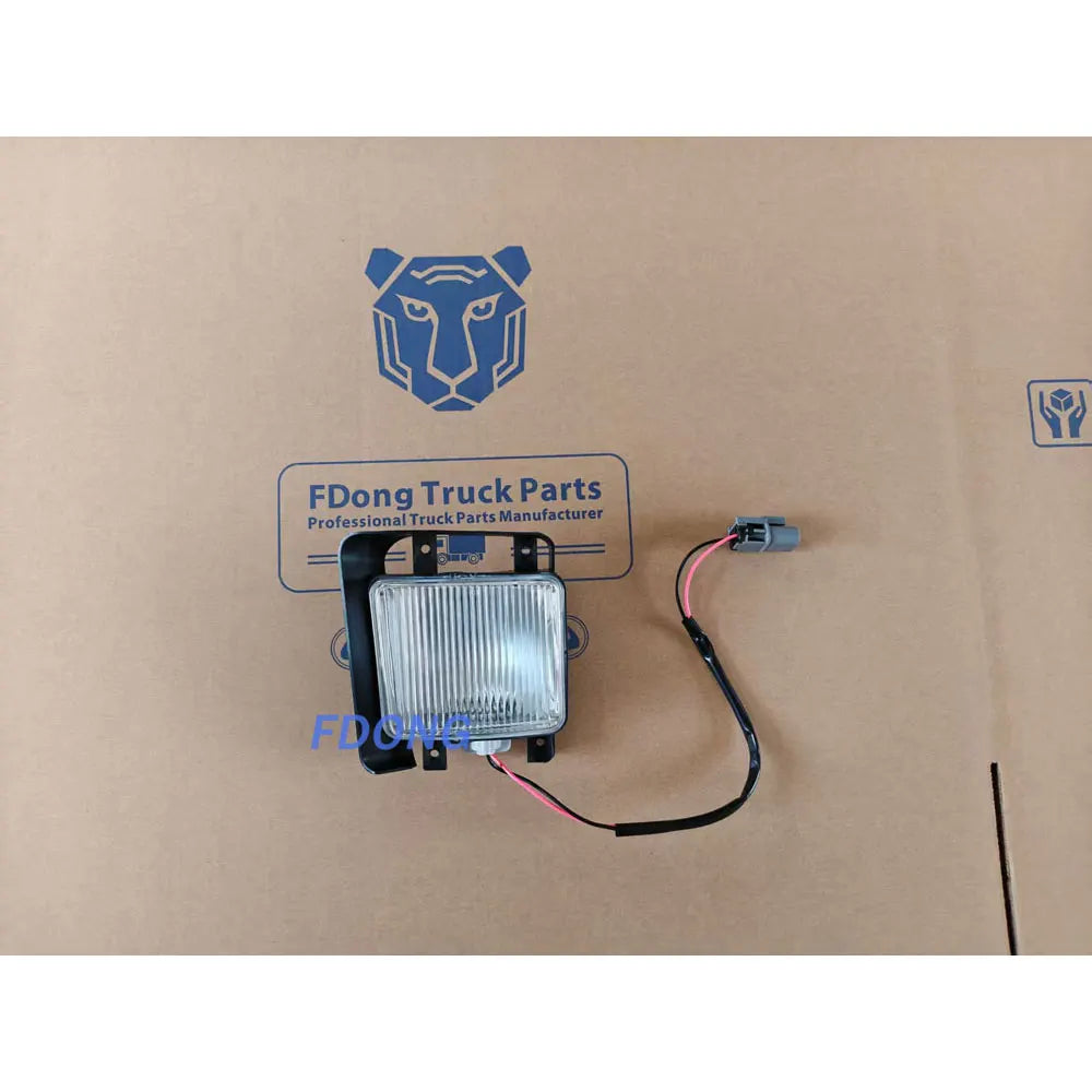 Front Small Light Left for NISSAN for UD CW430 CP87 CP80 Truck Spare Body Parts