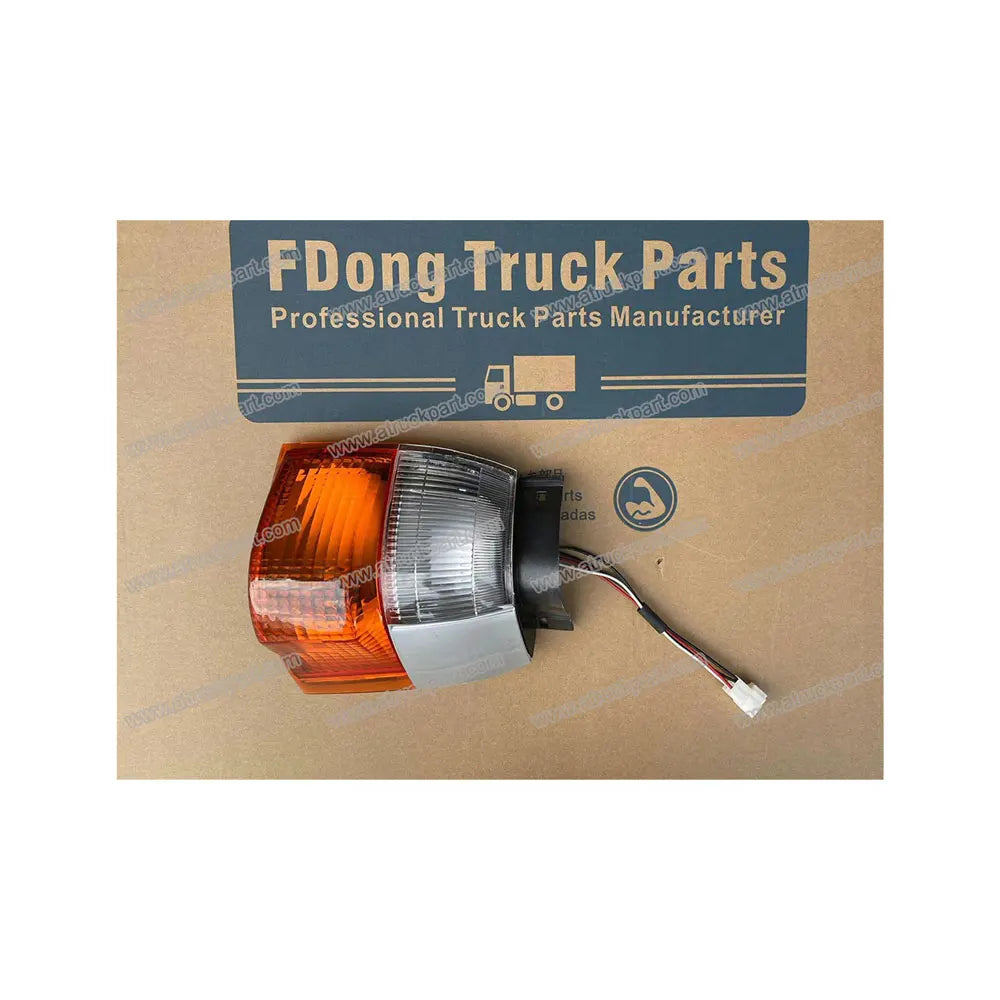 Corner Lamp RH for NISSAN UD 40 CABSTAR Truck Spare Body Parts