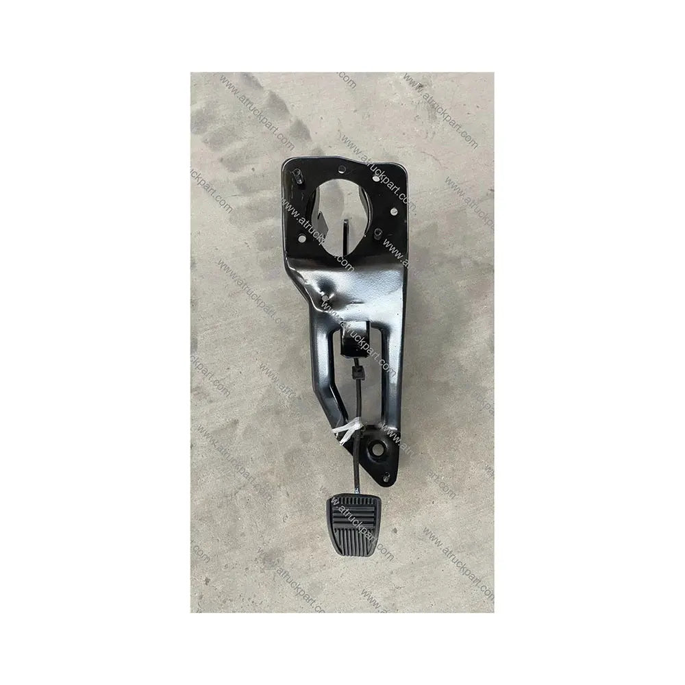 8-97856-979-0 Clutch Pedal Control for Japanese Truck Spare Parts