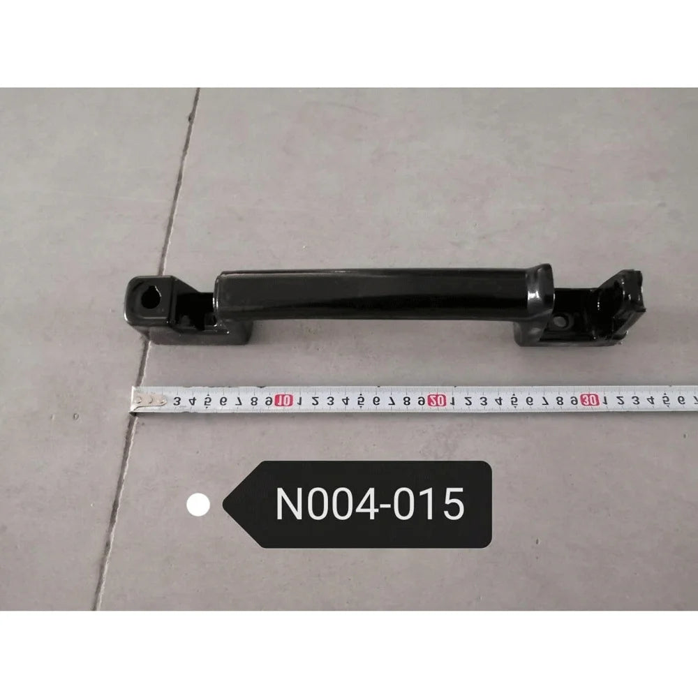 96707-17Z00 9670717Z00 Front Panel Handle RH for NISSAN  for UD PKB CWM 454 Truck Spare Body Parts