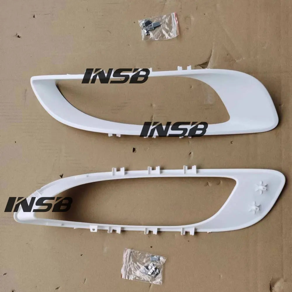 1706984 1706985 Fog Lamp Frame for DAF LF 45 Truck Spare Parts